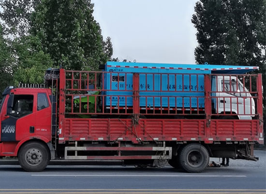 雄安車載混凝土濕噴臺車、空壓機發貨現場